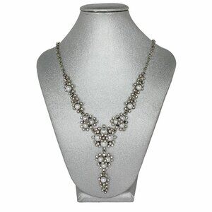 Elegant Silver Pearl Necklace